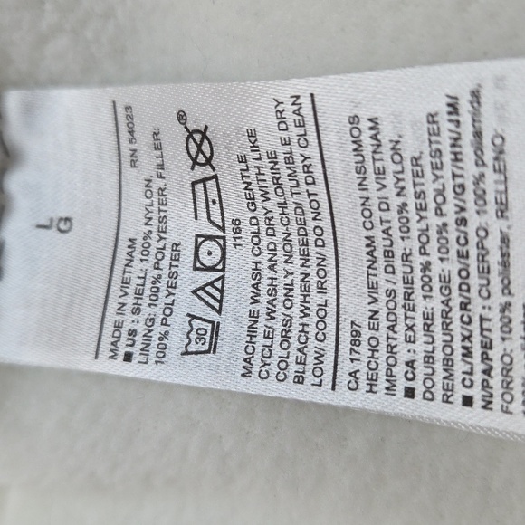 Old NAVY WOMANS Large PUFFER VEST.NYLON Polyester SEA Salt WHITE EUC - Picture 14 of 16